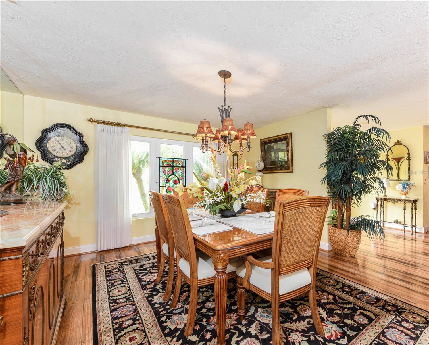 HERITAGE LAKE ESTATES - Residential