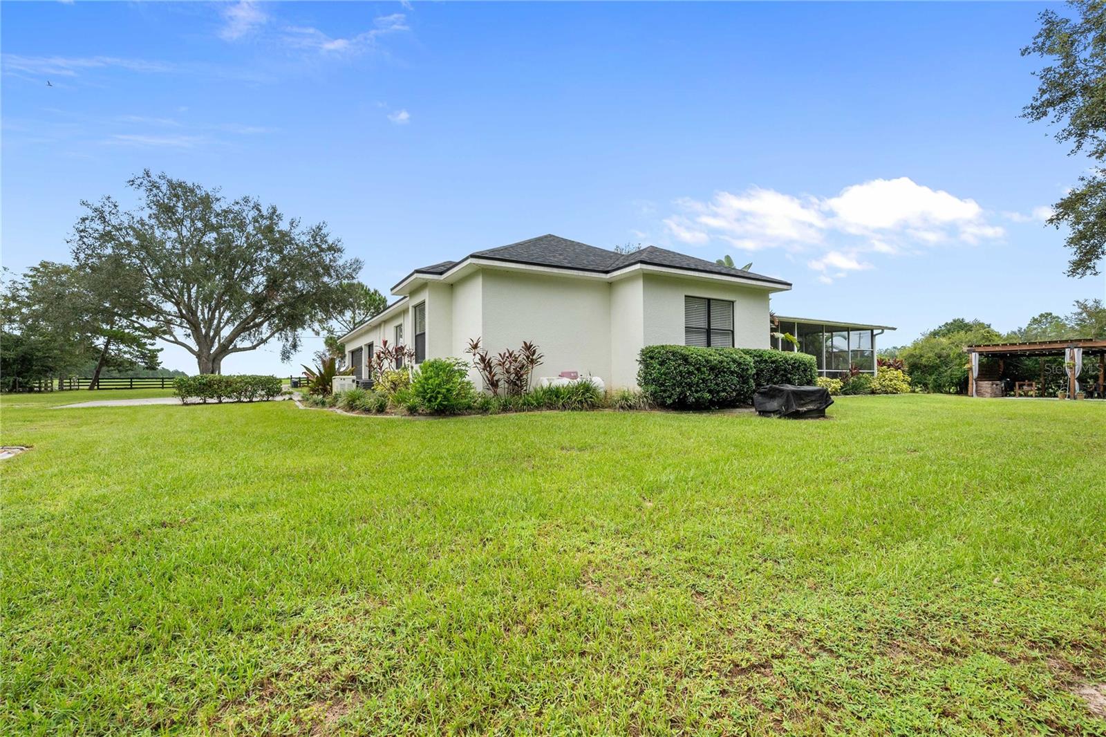 ACREAGE - Residential