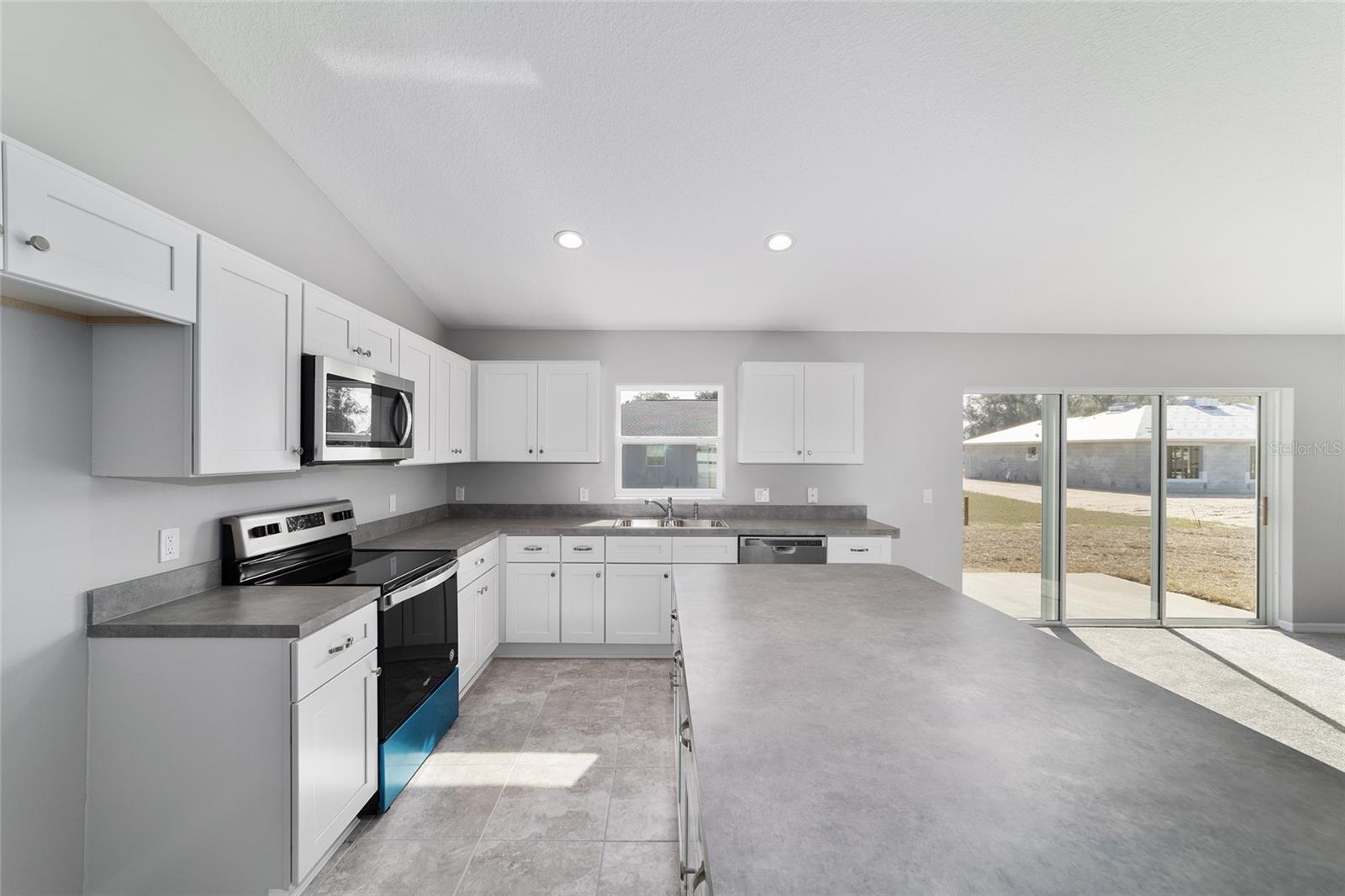 CITRA HIGHLANDS - Residential