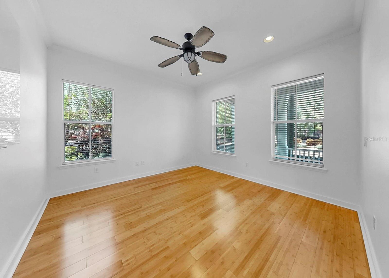 MIRABAY PH 1B-1/2A-1/3B-1 - Residential