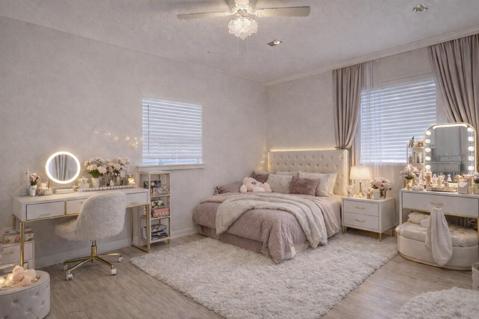 MOUNT PLYMOUTH - Residential