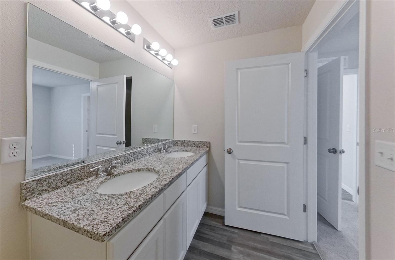 CITRUS SPGS UNIT 13 - Residential Lease