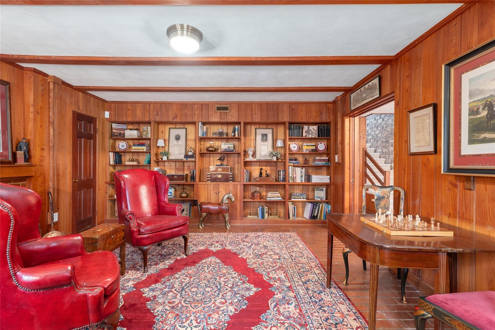 LAZONBY ACRES - Residential