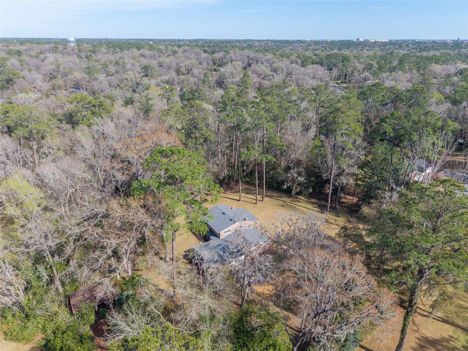 LAZONBY ACRES - Residential