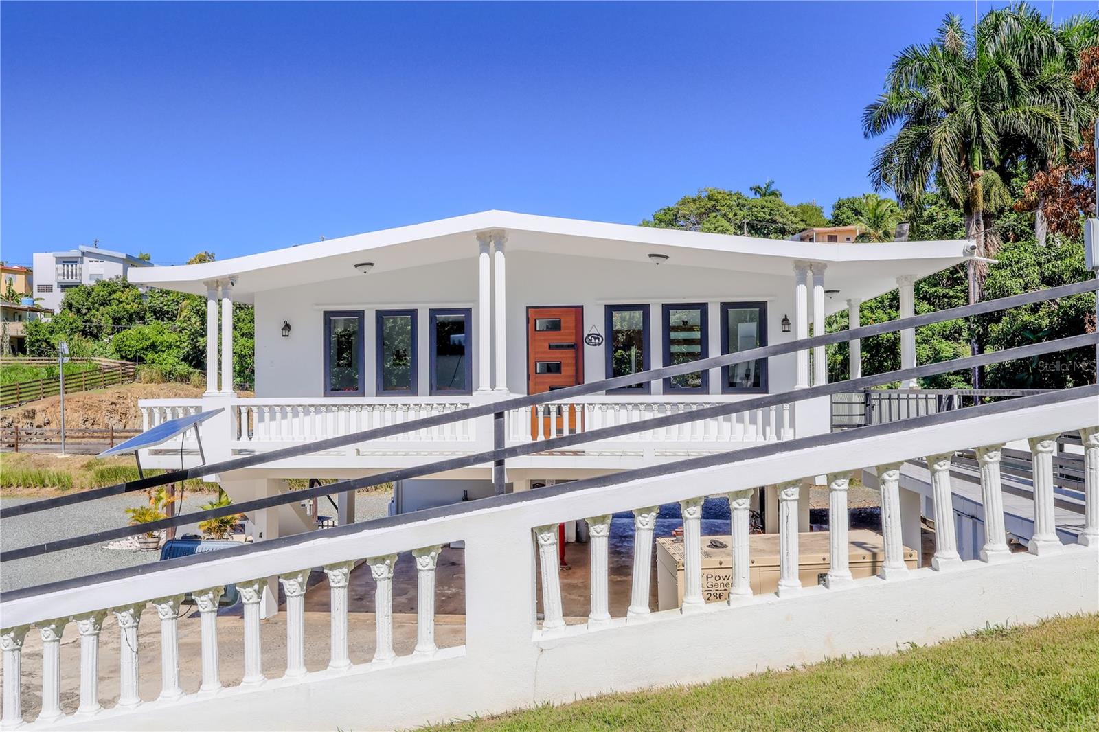 LOS FLAMBOYANES - Residential