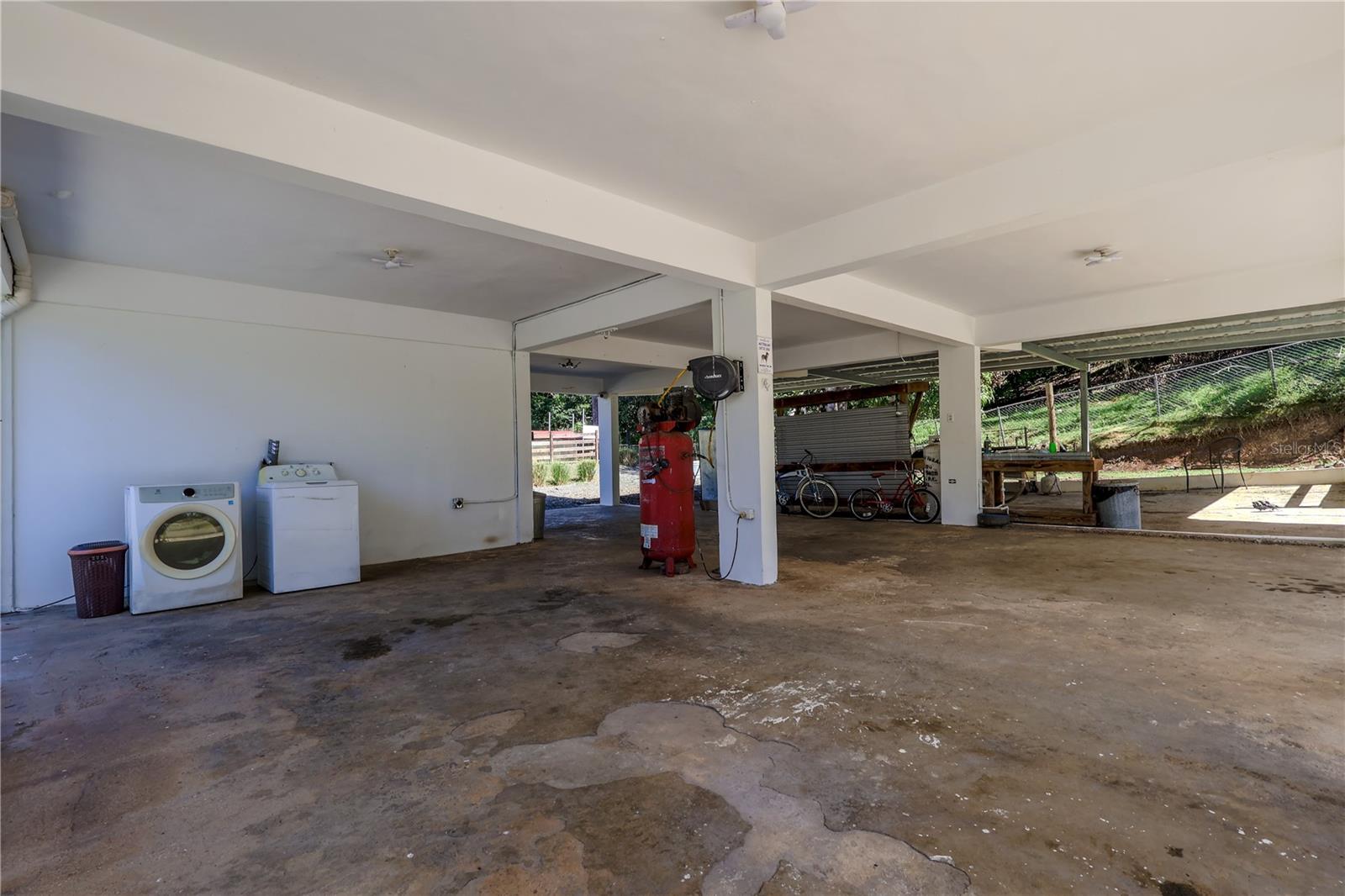 LOS FLAMBOYANES - Residential