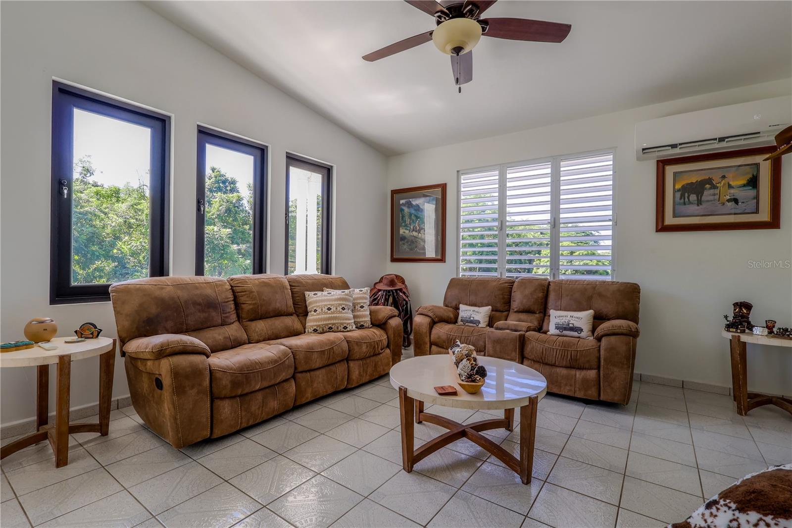 LOS FLAMBOYANES - Residential