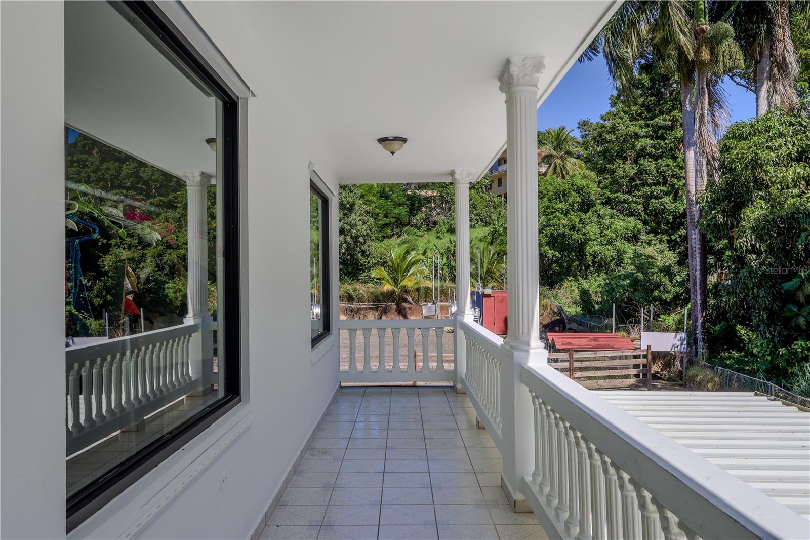 LOS FLAMBOYANES - Residential