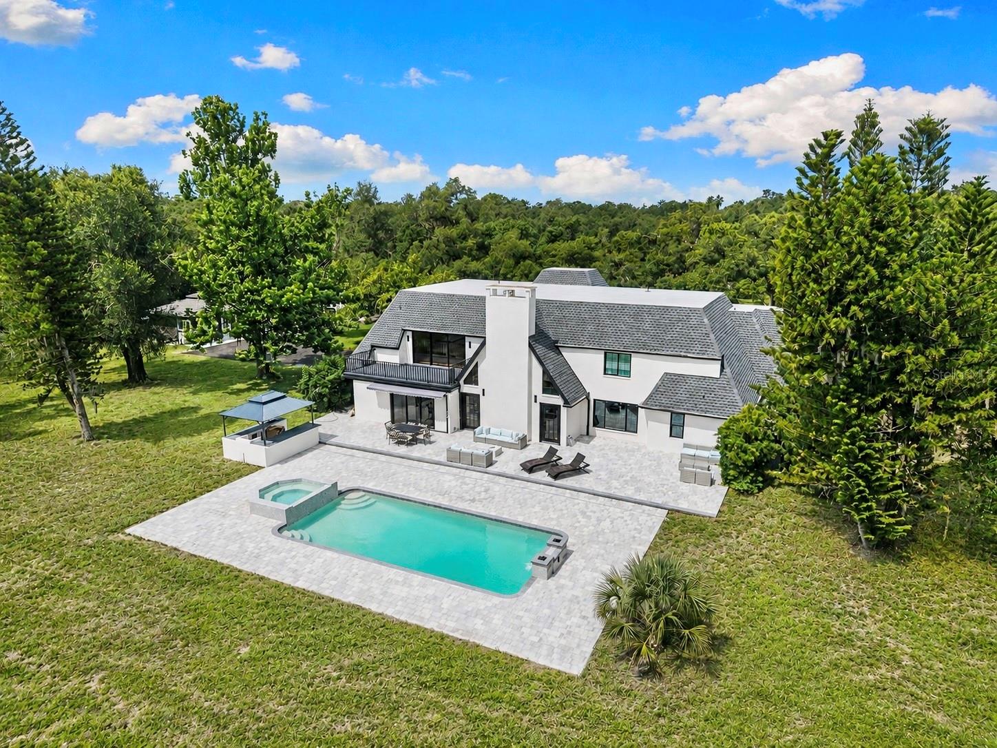 7351 IGUANA DRIVE