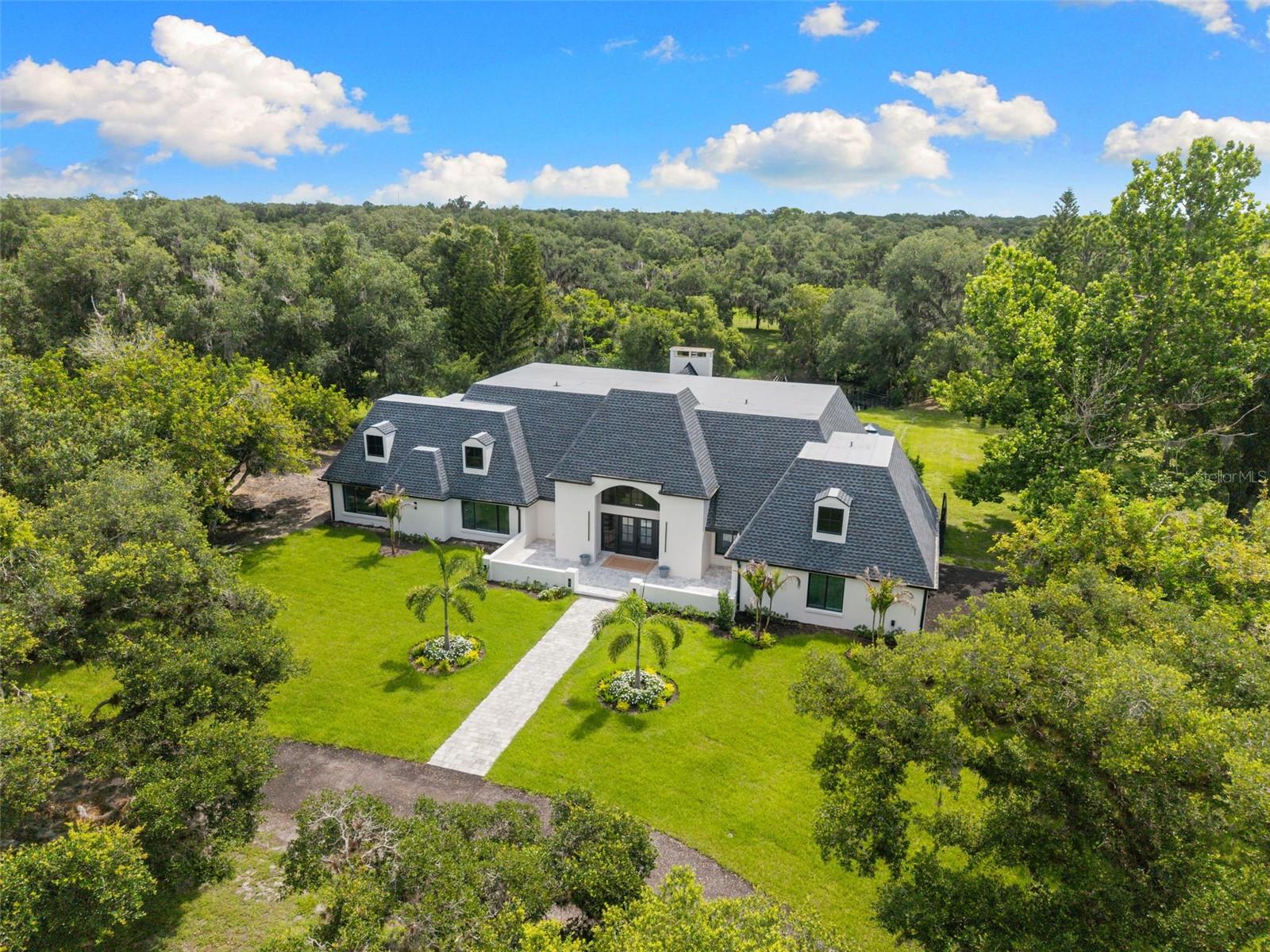 7351 IGUANA DRIVE
