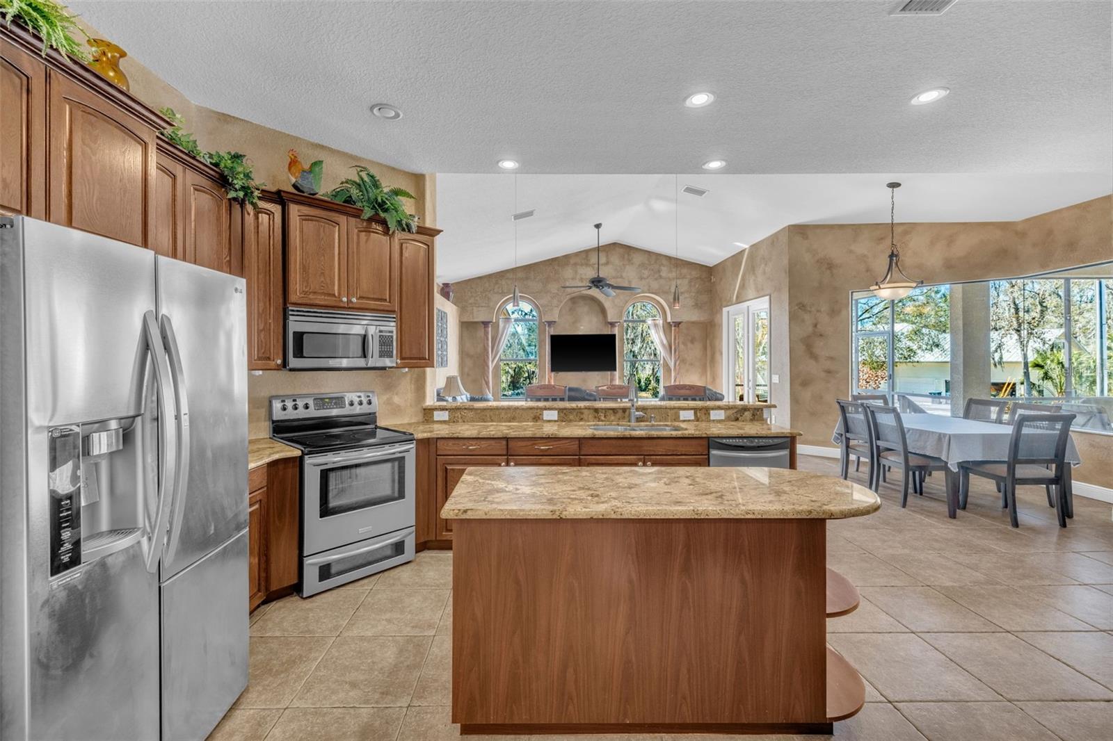 SHADOW RUN UNIT 1 - Residential