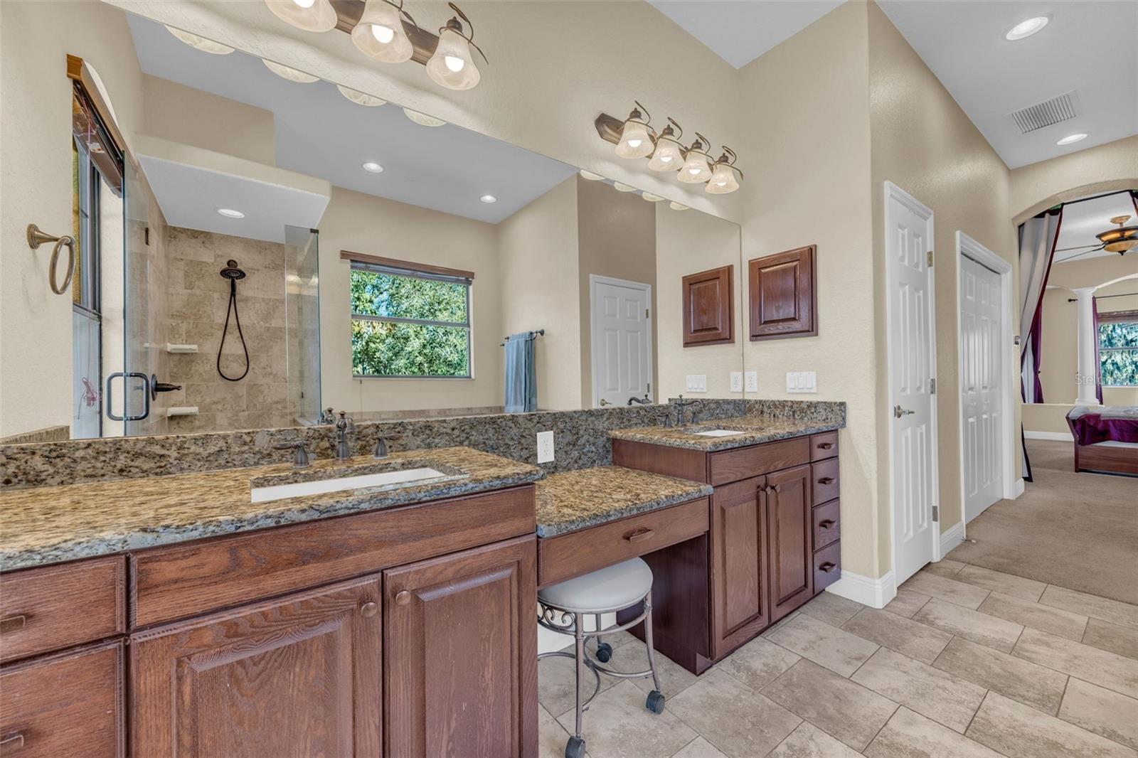 SHADOW RUN UNIT 1 - Residential