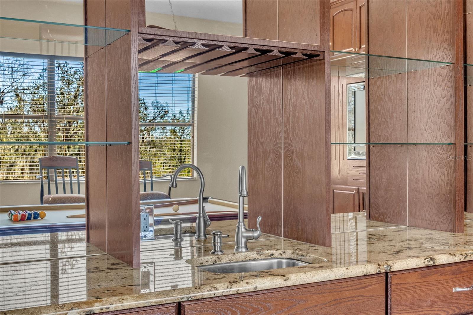 SHADOW RUN UNIT 1 - Residential