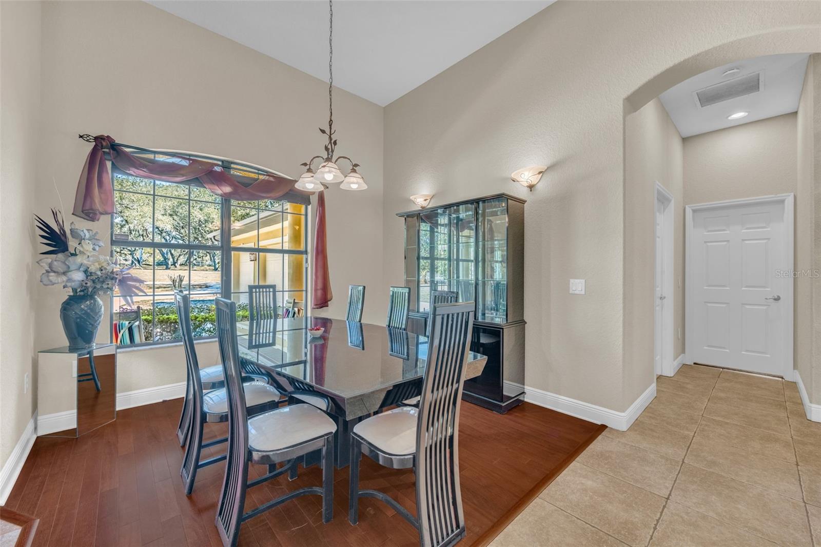 SHADOW RUN UNIT 1 - Residential