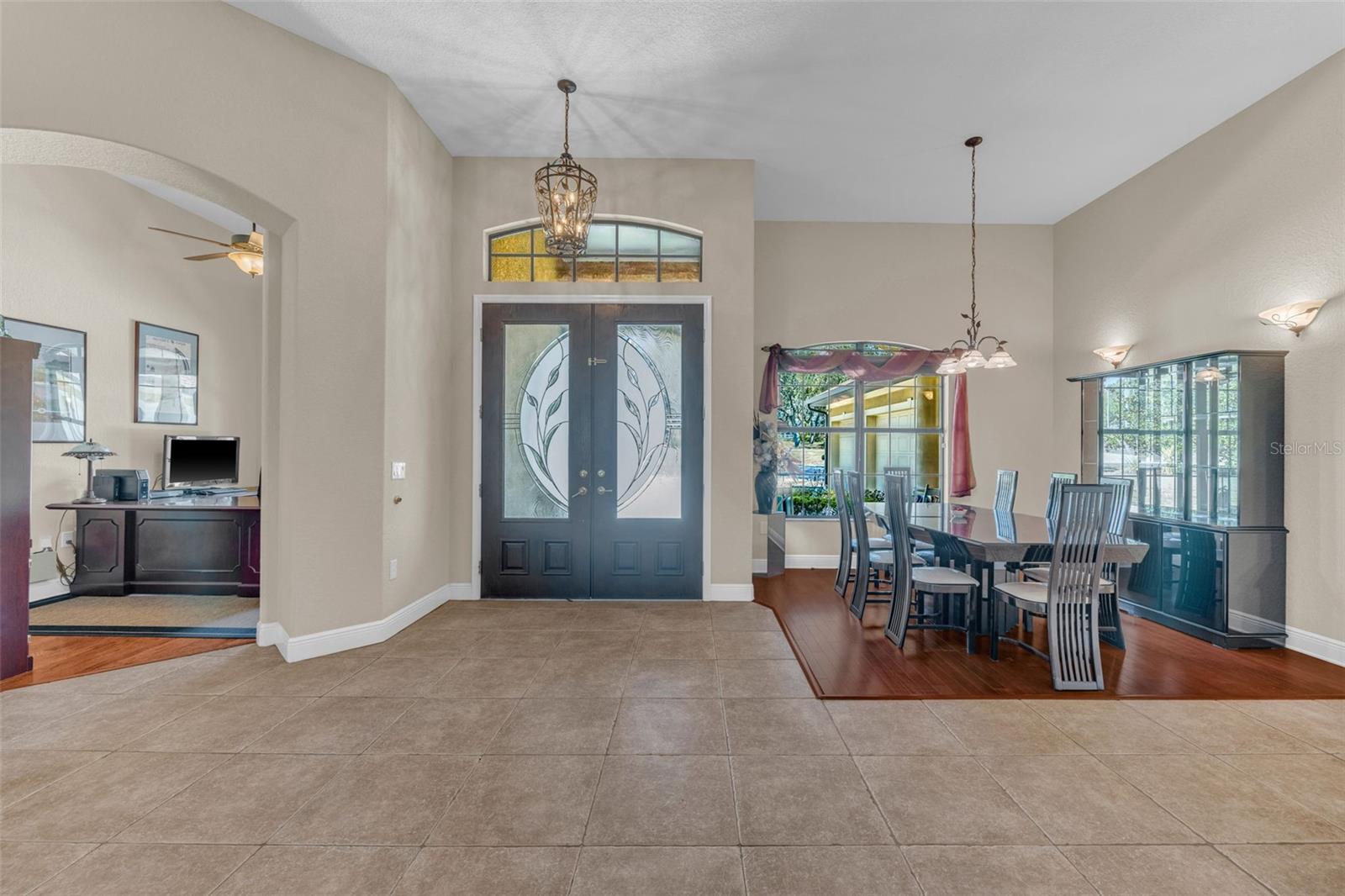 SHADOW RUN UNIT 1 - Residential