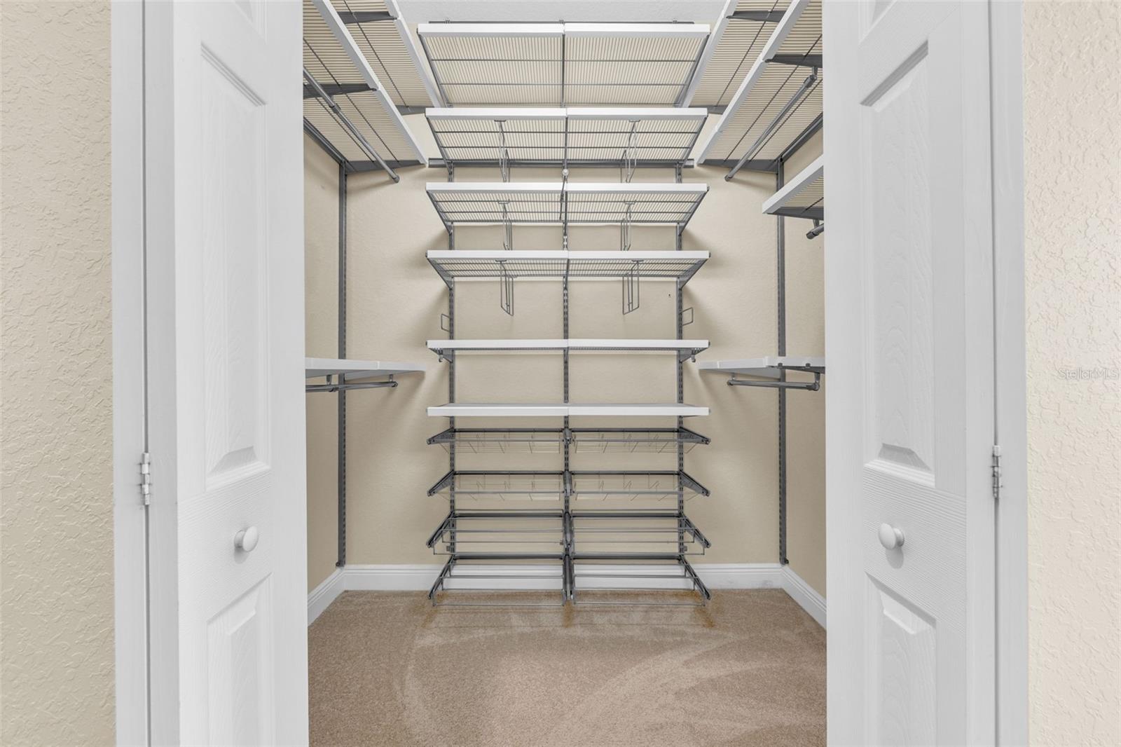 SHADOW RUN UNIT 1 - Residential