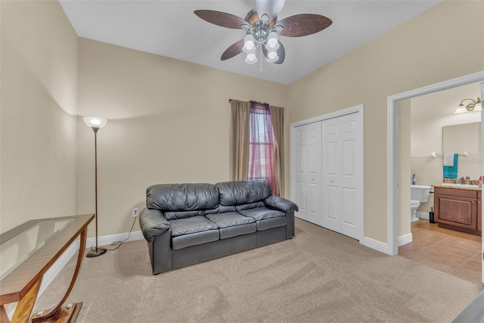 SHADOW RUN UNIT 1 - Residential