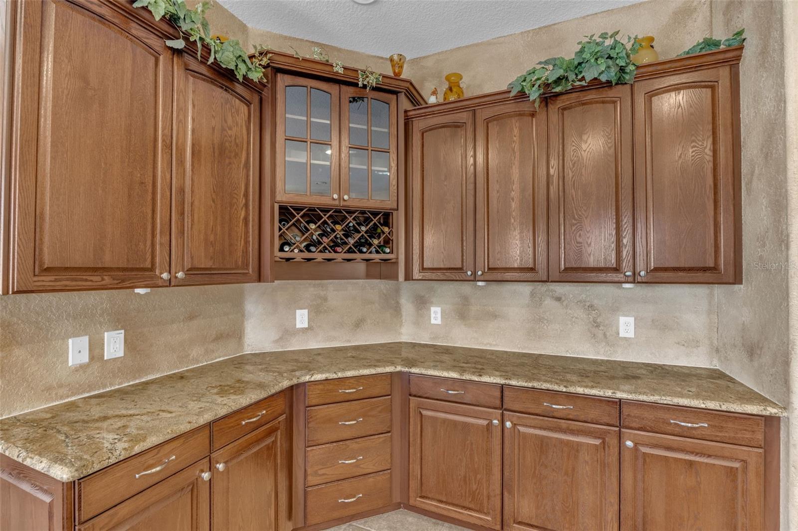 SHADOW RUN UNIT 1 - Residential