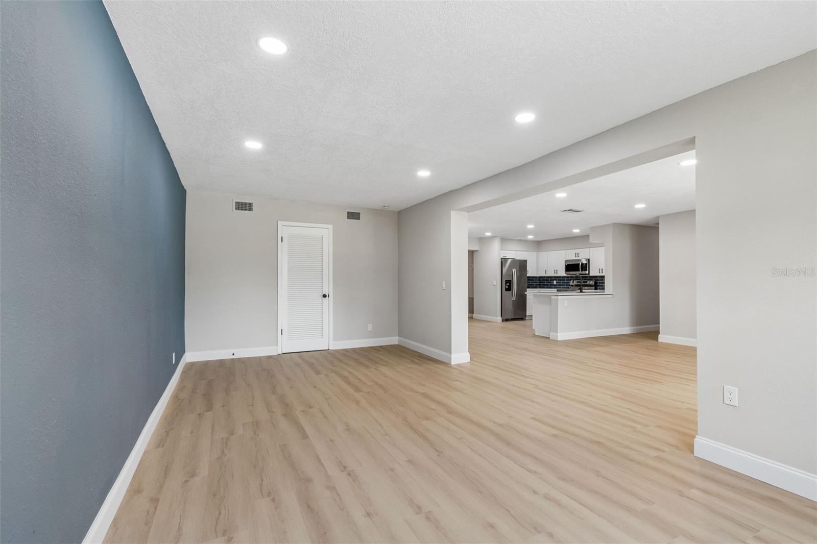 RIVER GROVE ESTATES ADD - Residential