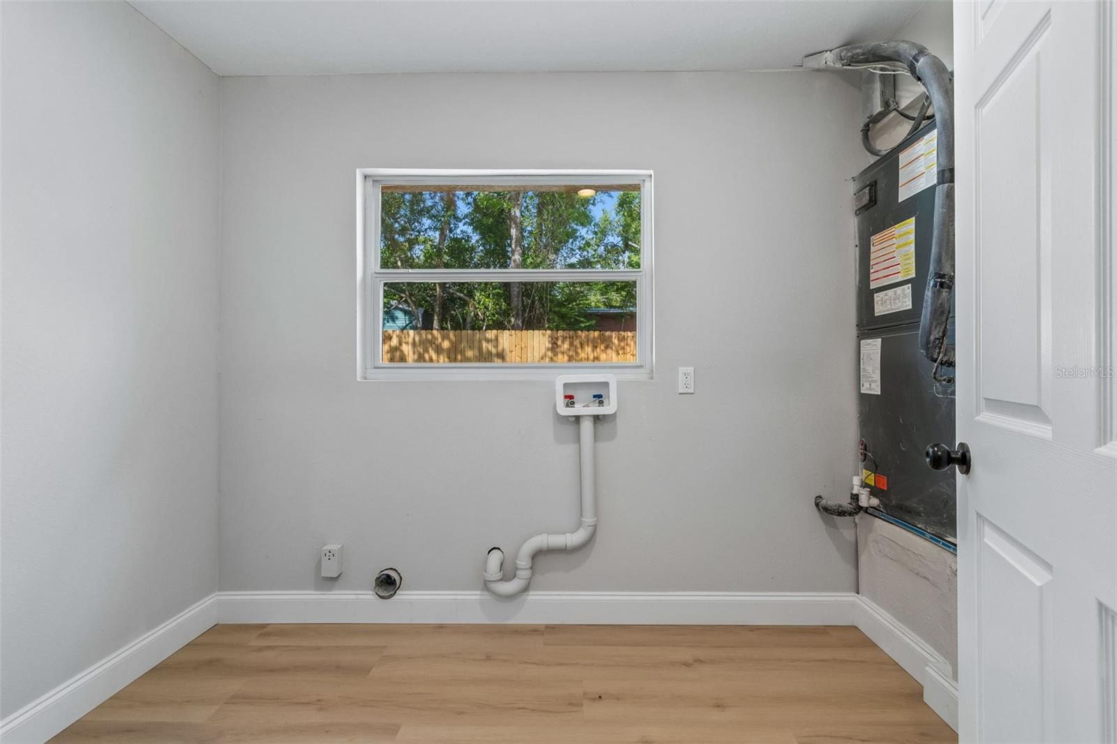 RIVER GROVE ESTATES ADD - Residential