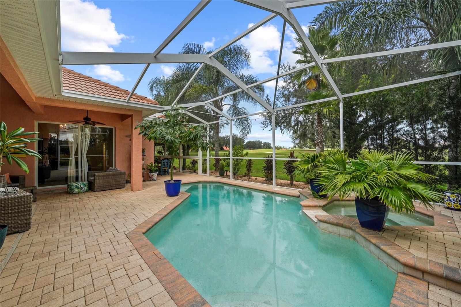 LAKE JOVITA GOLF & COUNTRY CLUB PH 01 - Residential