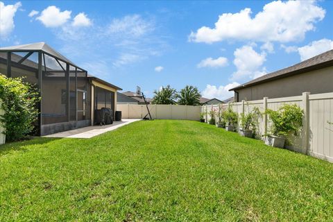 A home in PALMETTO