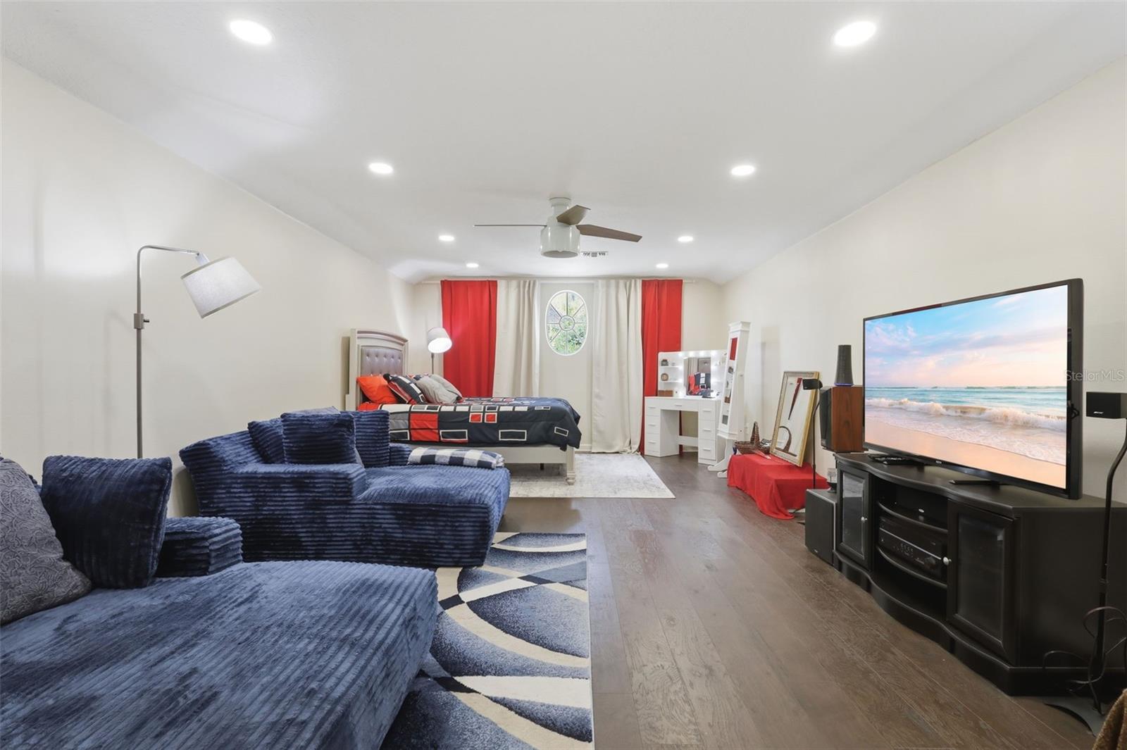ASHLEY COVE UNIT 2 - Residential