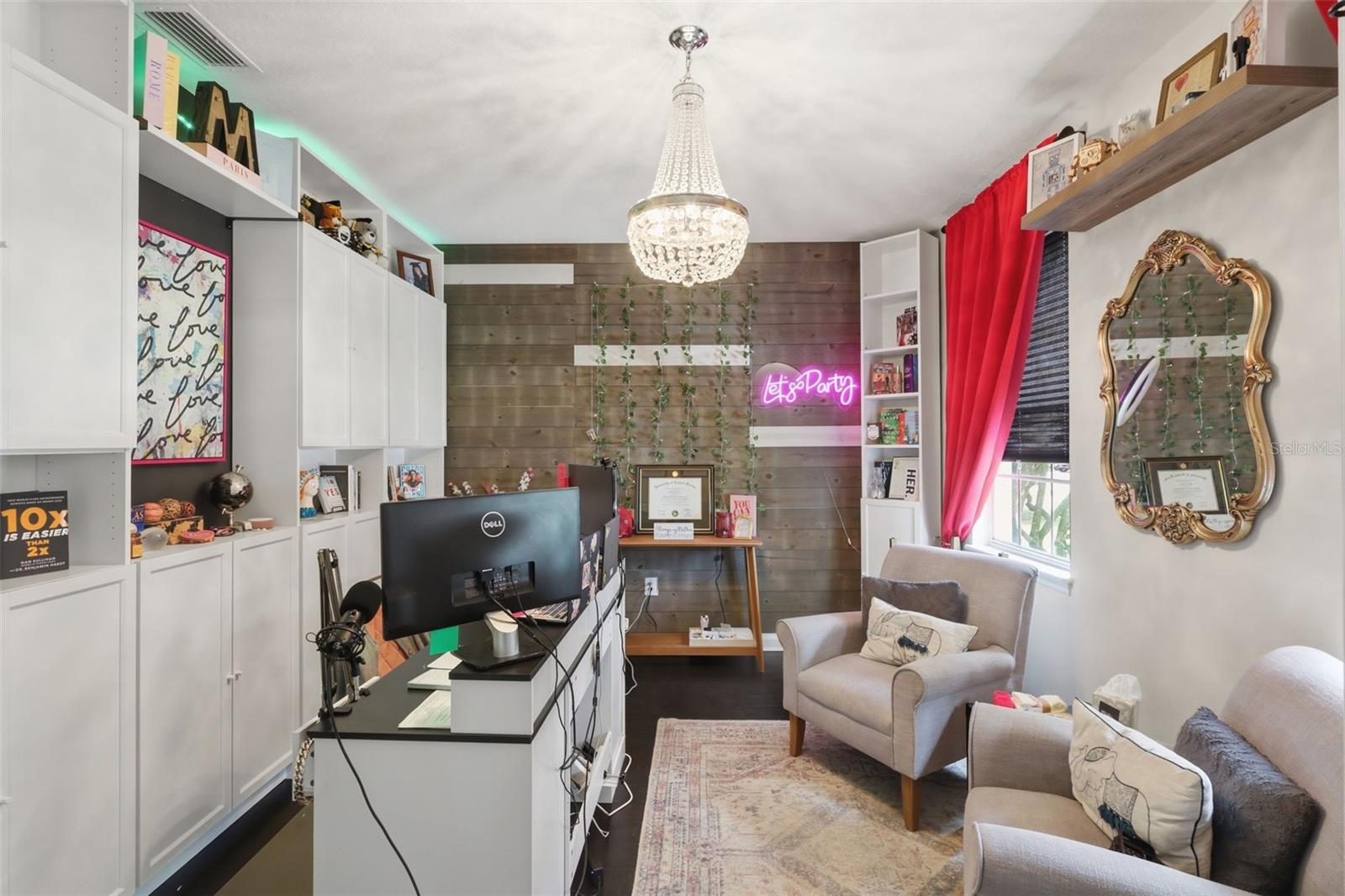 ASHLEY COVE UNIT 2 - Residential