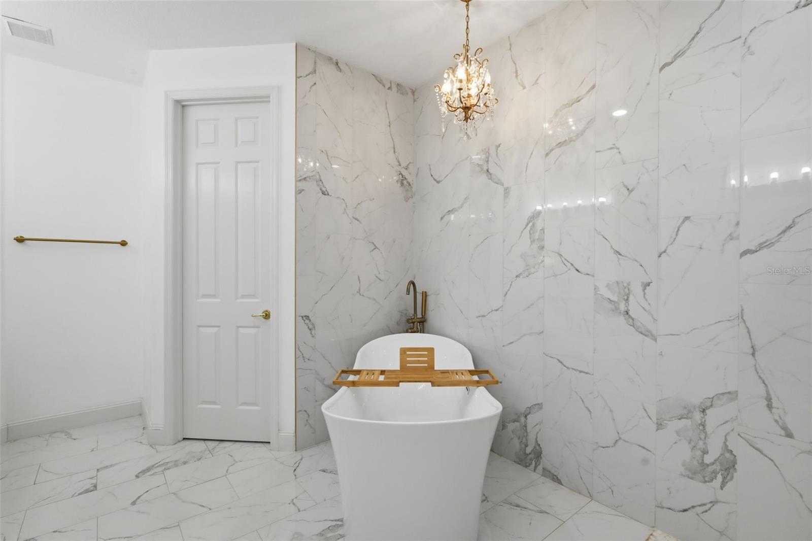 ASHLEY COVE UNIT 2 - Residential