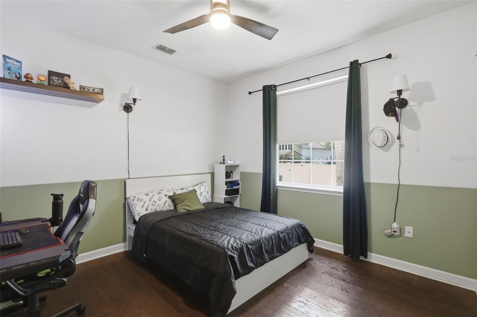 ASHLEY COVE UNIT 2 - Residential
