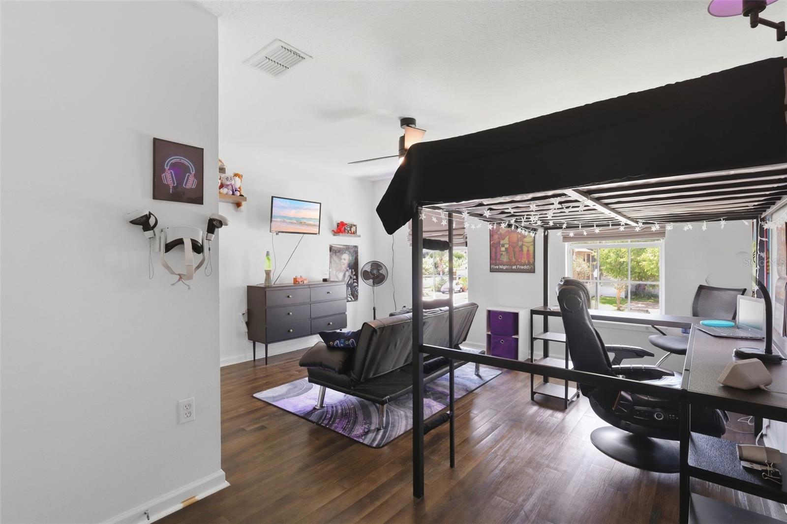 ASHLEY COVE UNIT 2 - Residential