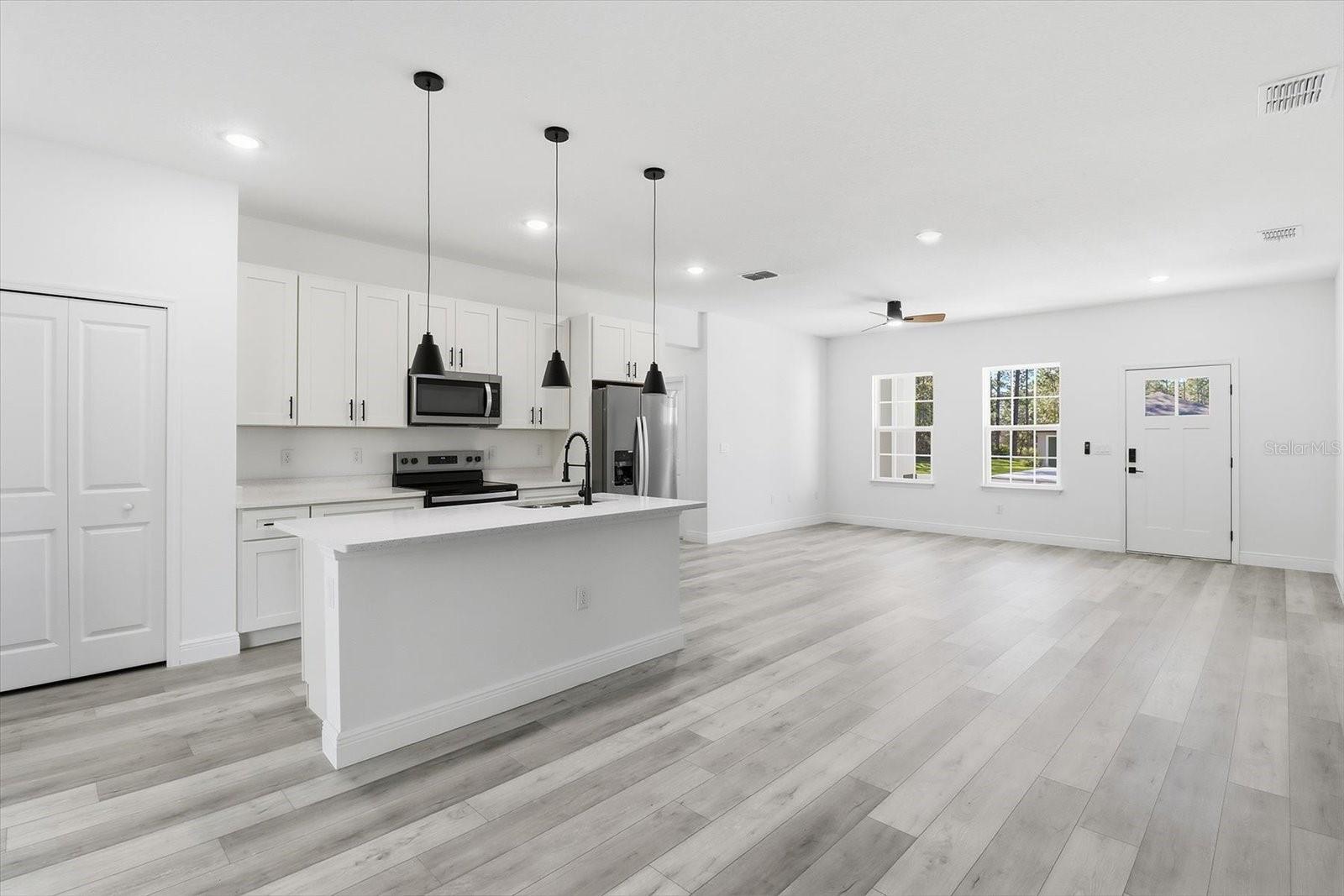 CITRUS SPGS UNIT 07 - Residential