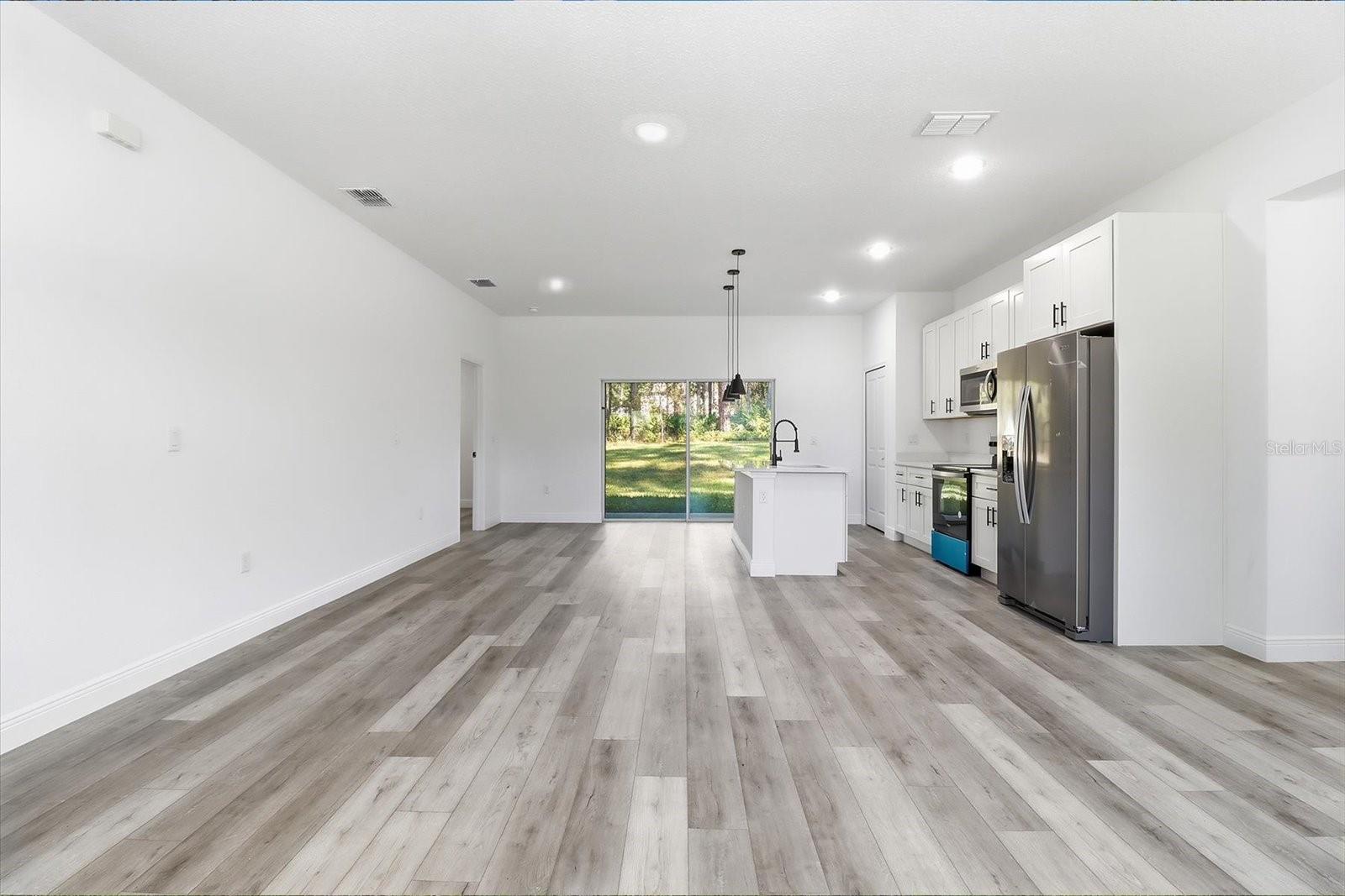 CITRUS SPGS UNIT 07 - Residential