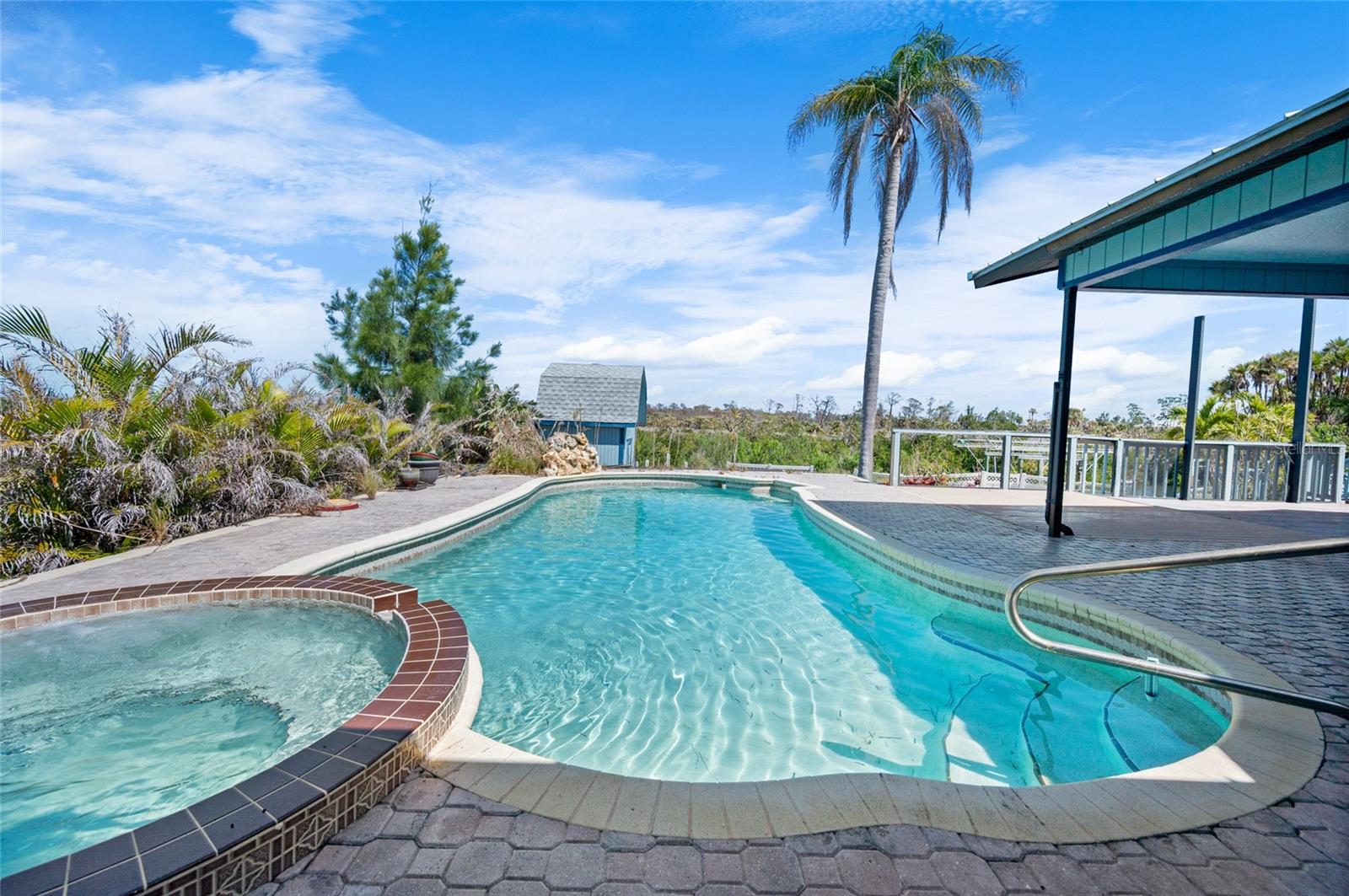 50 SPYGLASS ALLEY