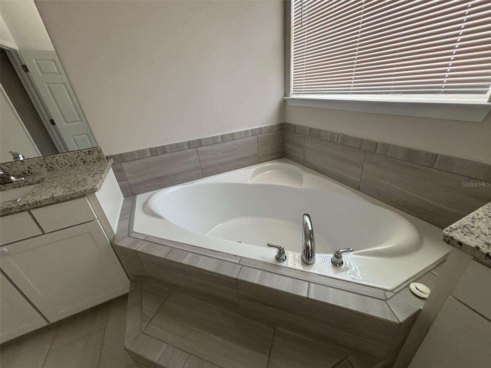 VIA ROMA - Residential Lease