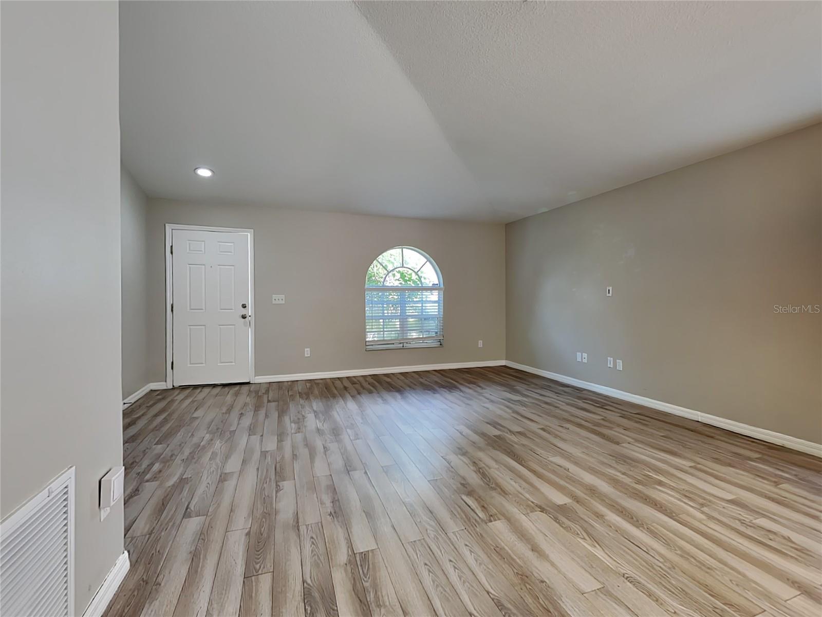 PANTHER TRACE PH 1B/1C - Residential Lease