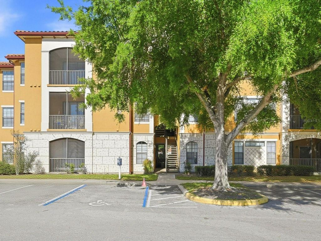 Photo of 6169 Metrowest Boulevard #305, Orlando, FL 32835 (MLS # O6396780)
