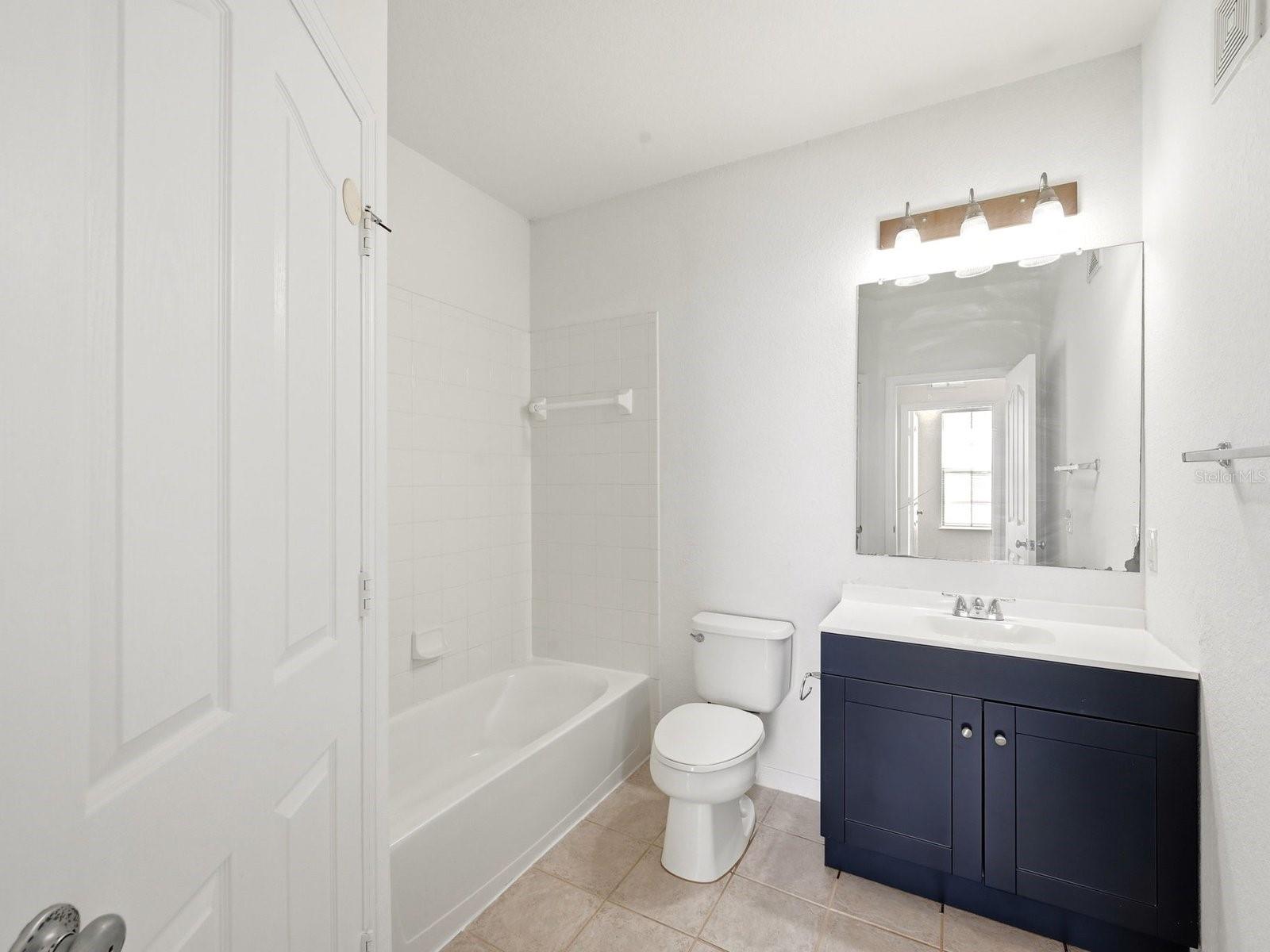 SERENATA CONDO - Residential