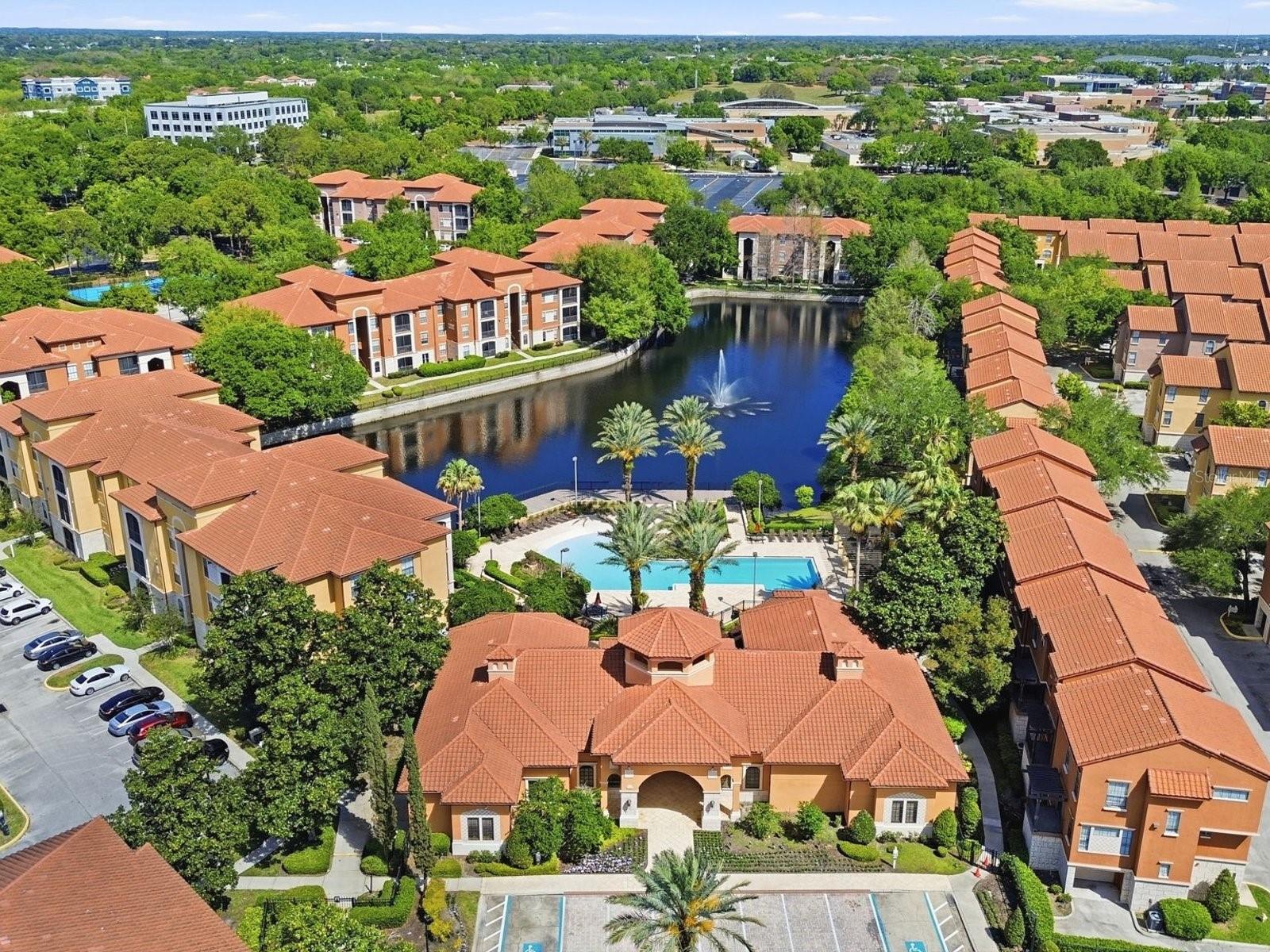 SERENATA CONDO - Residential