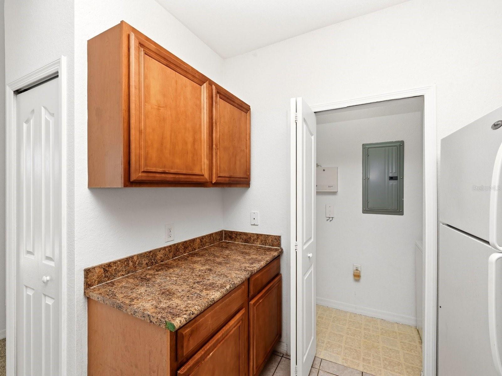 SERENATA CONDO - Residential