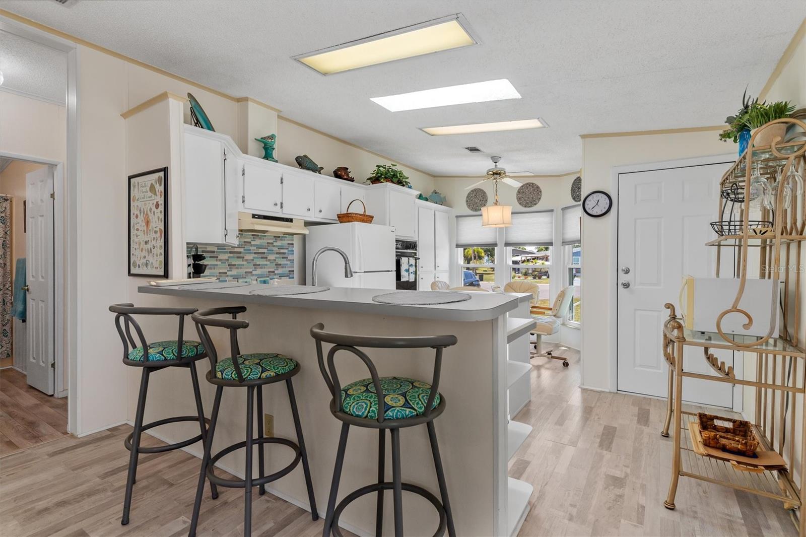 SANDALHAVEN ESTATES - Residential