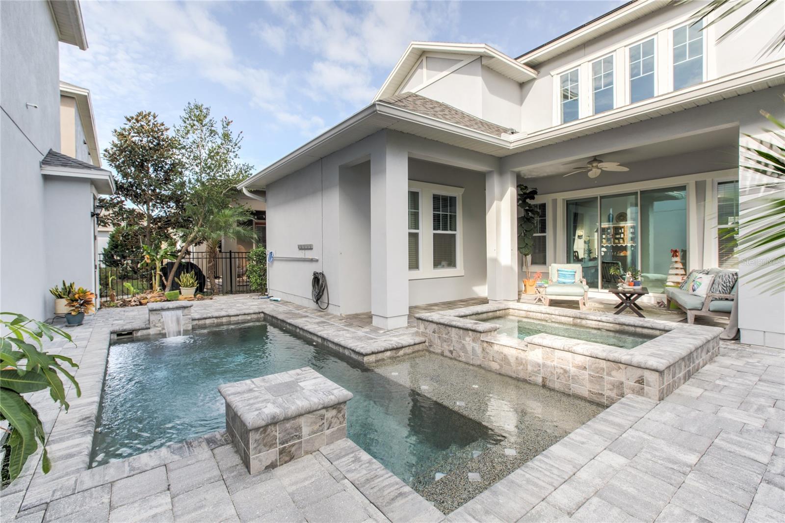 LAUREATE PARK PH SA - Residential