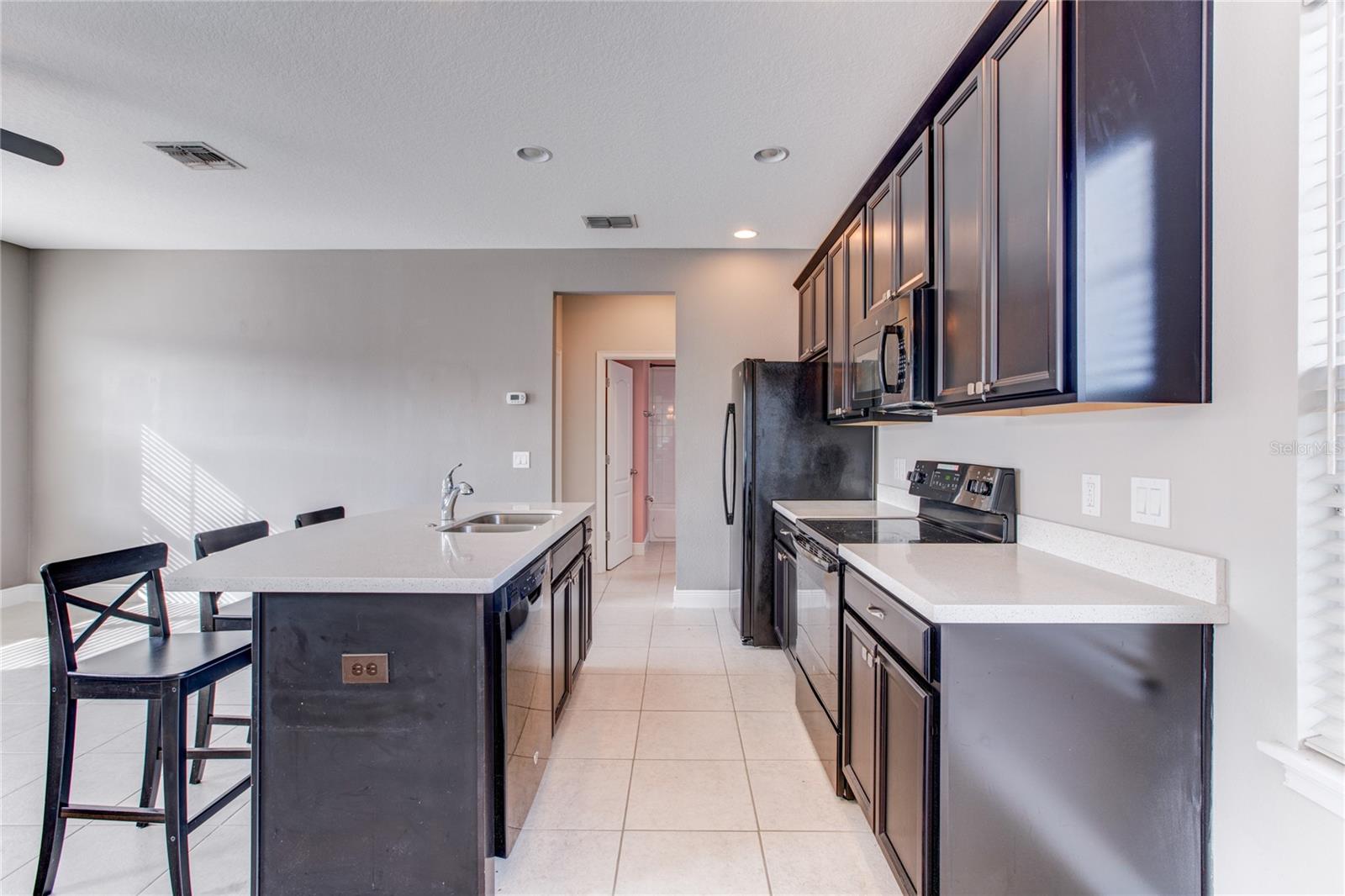 LAUREATE PARK PH SA - Residential