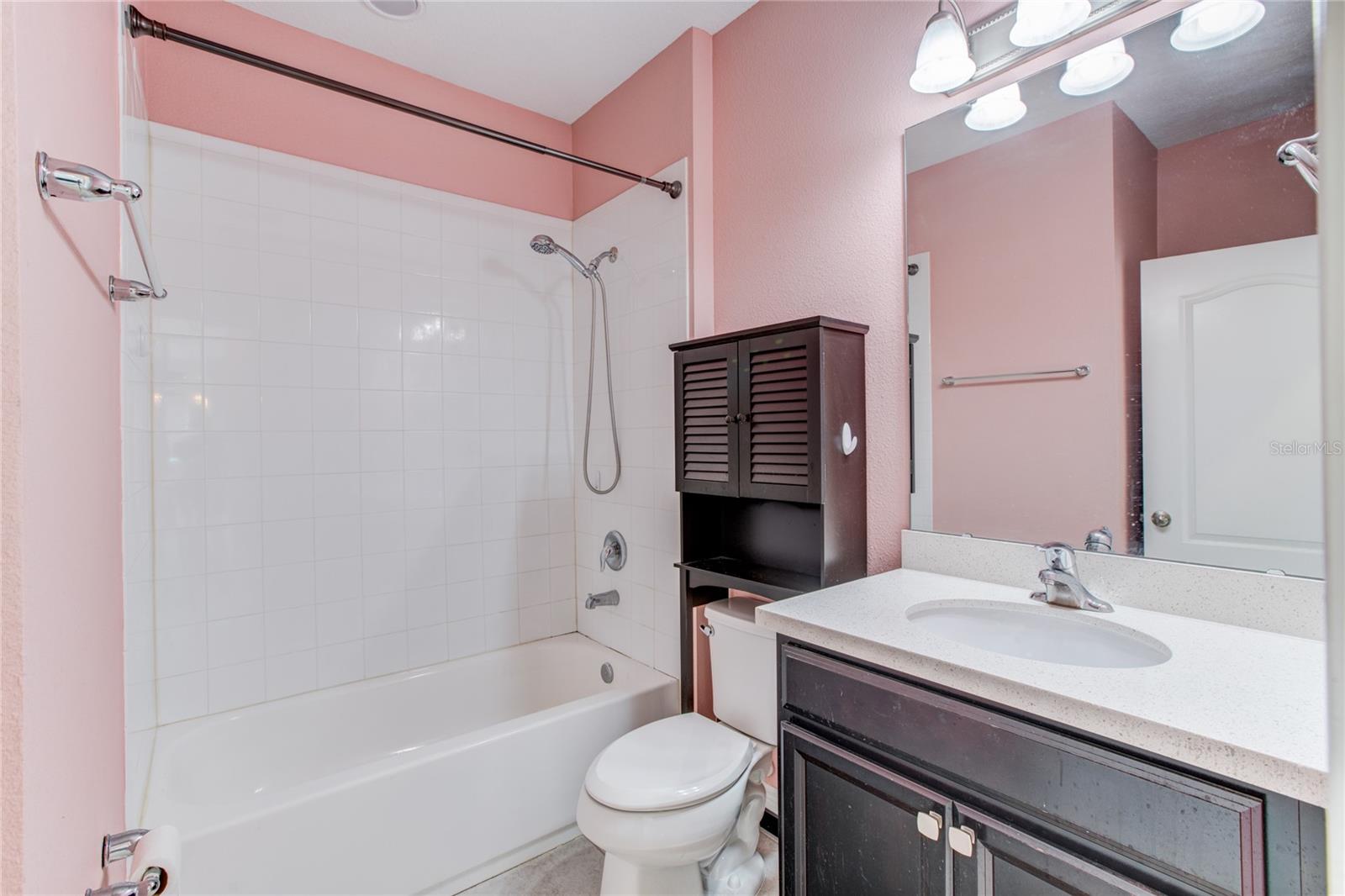 LAUREATE PARK PH SA - Residential