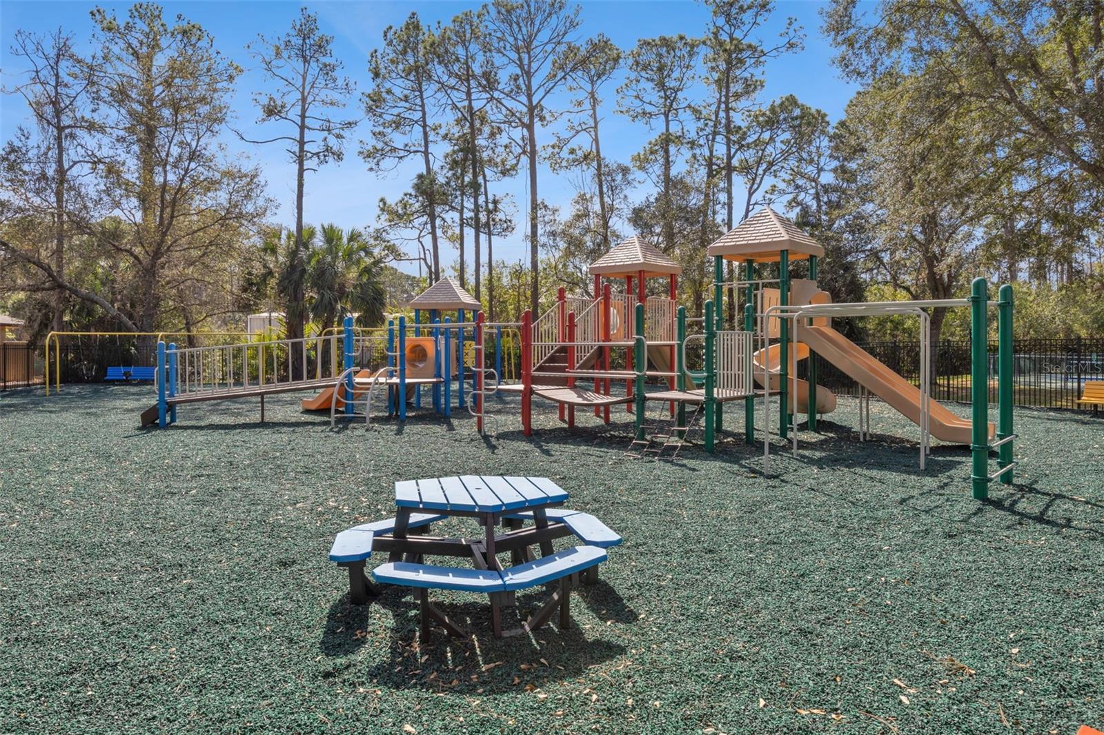 BREAKAWAY TRAILS PH 03 UNIT 03B - Residential