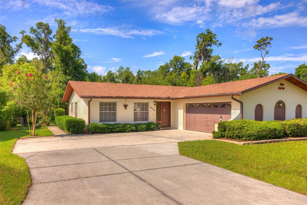 Photo of 1674 Beasley Drive, Deland, FL 32720 (MLS # V4949486)