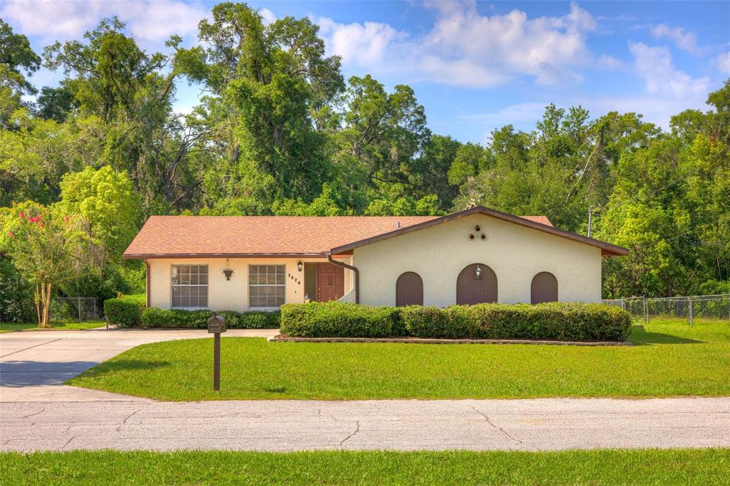 Photo of 1674 Beasley Drive, Deland, FL 32720 (MLS # V4949486)