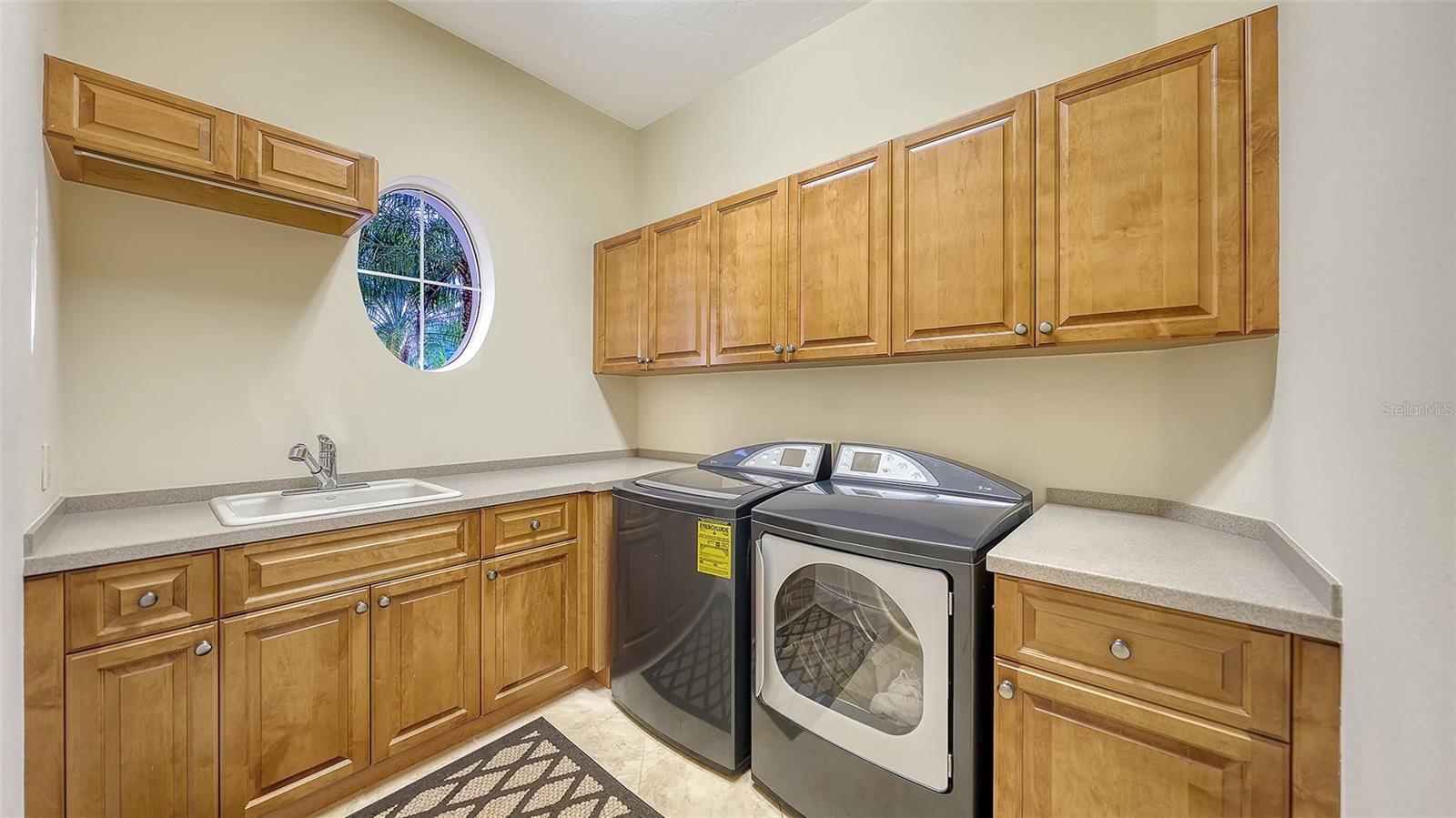 UNIVERSITY PARK - Residential