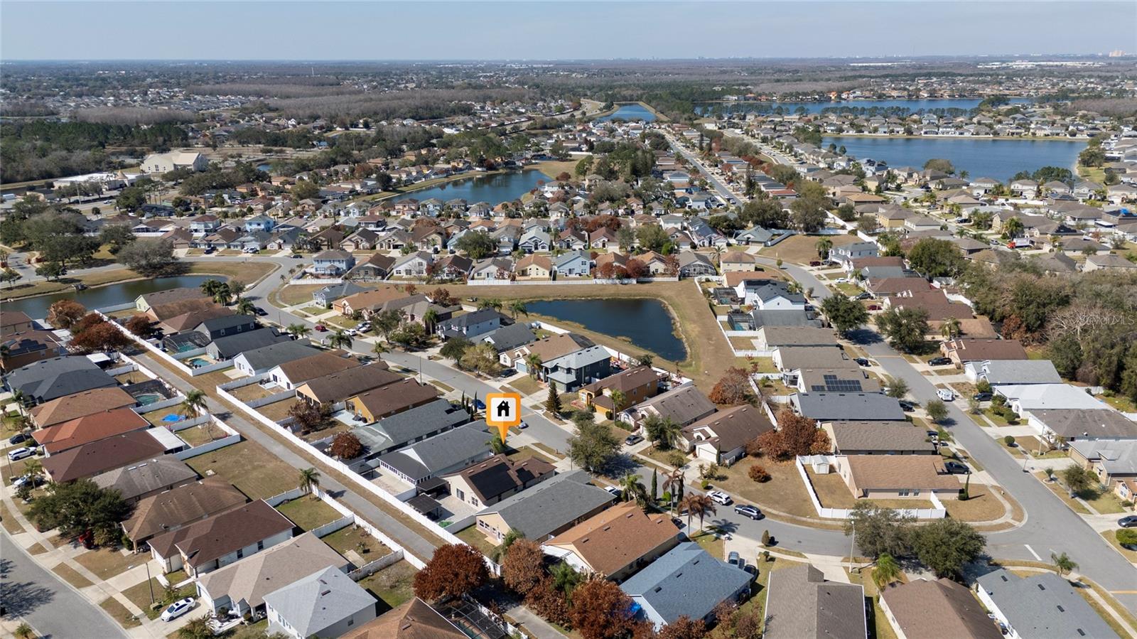 HERITAGE LAKES - Residential