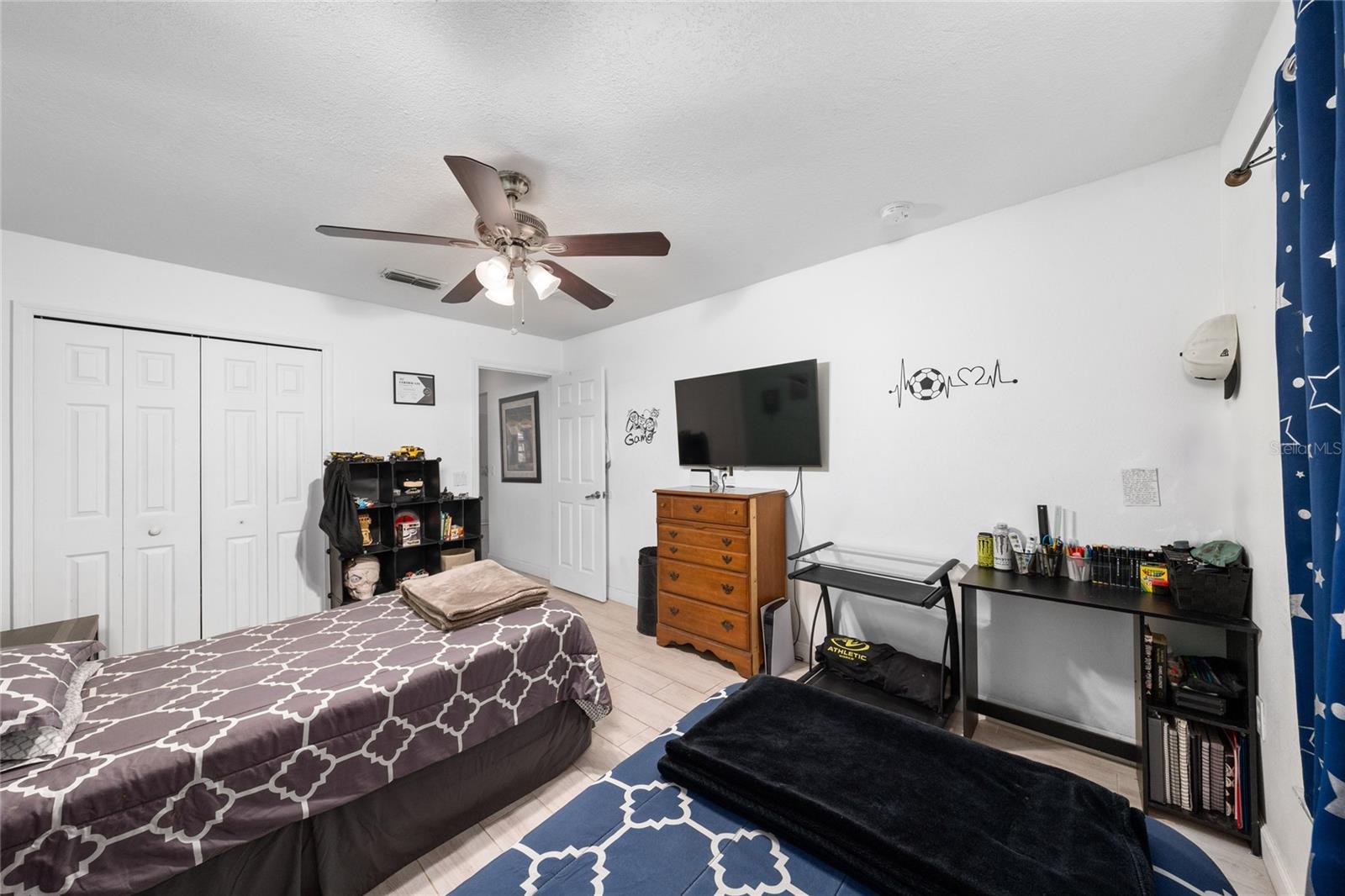 HERITAGE LAKES - Residential